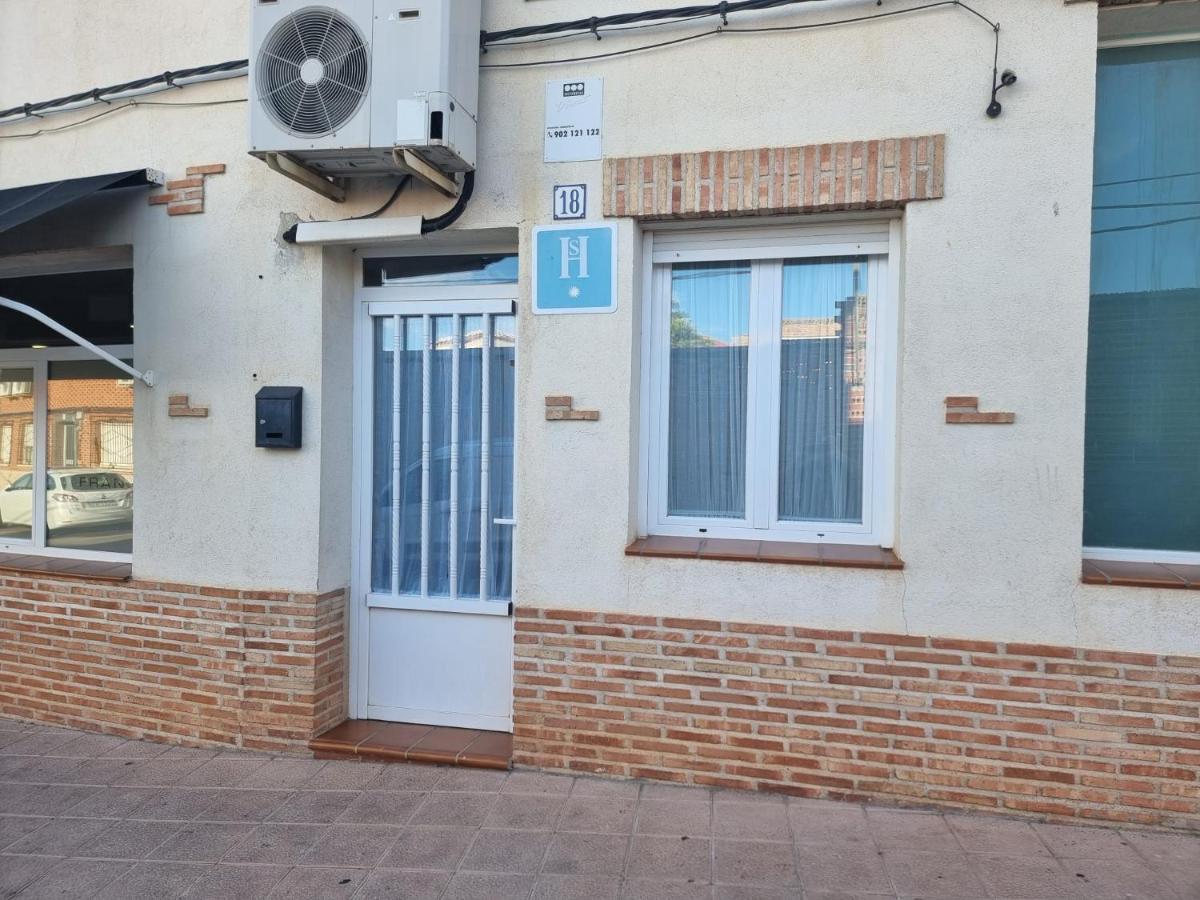 Hostal Casa Fran Ла-Пуэблануэва Экстерьер фото