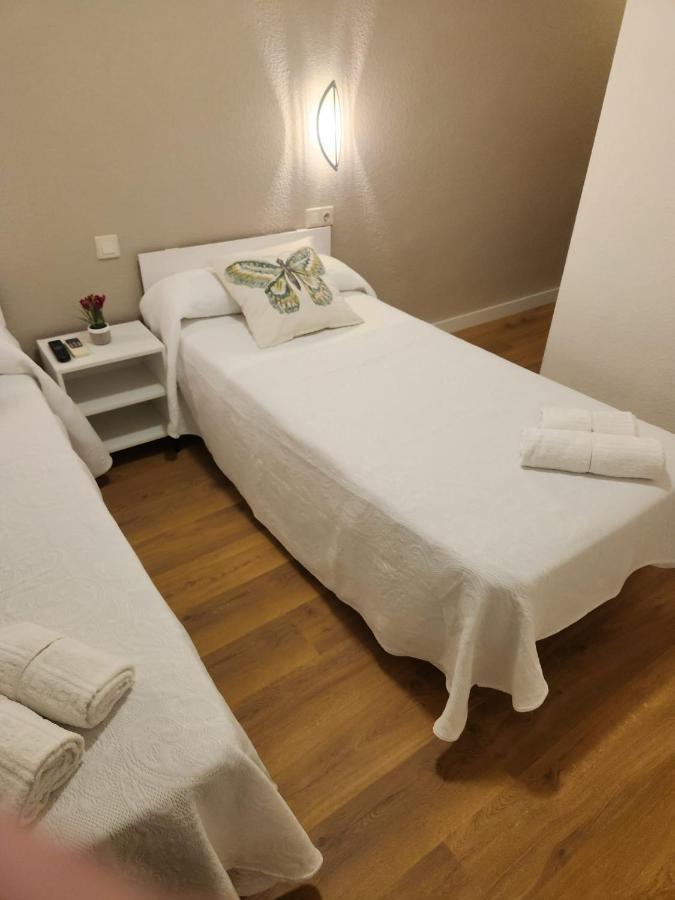 Hostal Casa Fran Ла-Пуэблануэва Экстерьер фото